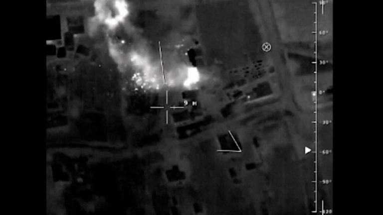 Εικόνες από επίθεση ρωσικού drone σε ουκρανικό στρατόπεδο (video)