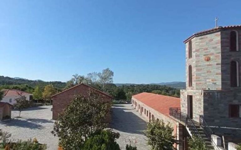 Επταμελής οικογένεια Ουκρανών έρχεται σήμερα στο Διδυμότειχο (ηχητικό)