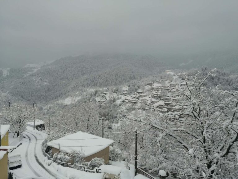 Χαμηλές θερμοκρασίες και νέες χιονοπτώσεις στα ορεινά της Θεσσαλίας