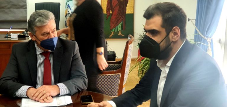 Στην Κορινθία ο γραμματέας της Πολιτικής Επιτροπής της Ν. Δ. Παύλος Μαρινάκης