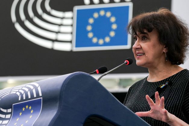ΕΚ: Οξάνα Ζαμπούσκο: Οι βόμβες του Πούτιν δεν θα σταματήσουν τη δύναμη του πνεύματός των ουκρανών να ελευθερώσουν την Ευρώπη από τον ολοκληρωτισμό