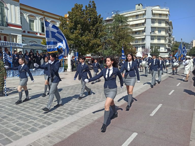 Σέρρες: Με λαμπρότητα οι εκδηλώσεις για την 25η Μαρτίου (εικόνες)