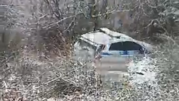 Τροχαίο με περιπολικό έξω από την Πορταριά