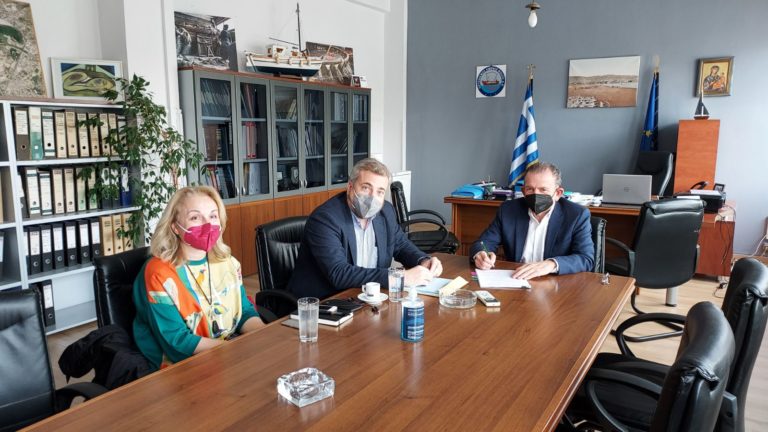 Βόλος: Υπεγράφη η σύμβαση για τον Γ’ Προβλήτα του λιμανιού – Σε 7 μήνες η παράδοση των μελετών