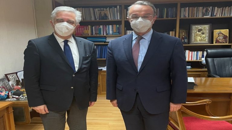 Β. Υψηλάντης: Να επανέλθουν οι μειωμένοι συντελεστές ΦΠΑ στα νησιά