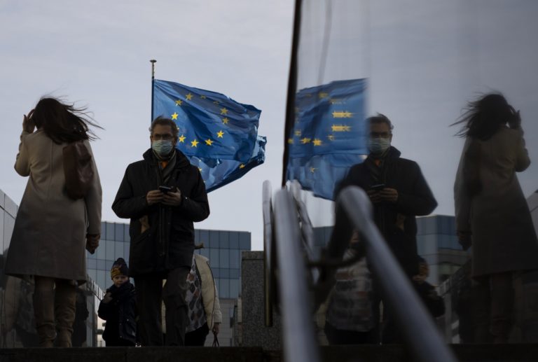 Βέλγιο – Άρση περιορισμών: Προς κατάργηση υγειονομικού πάσου και χρήσης μάσκας