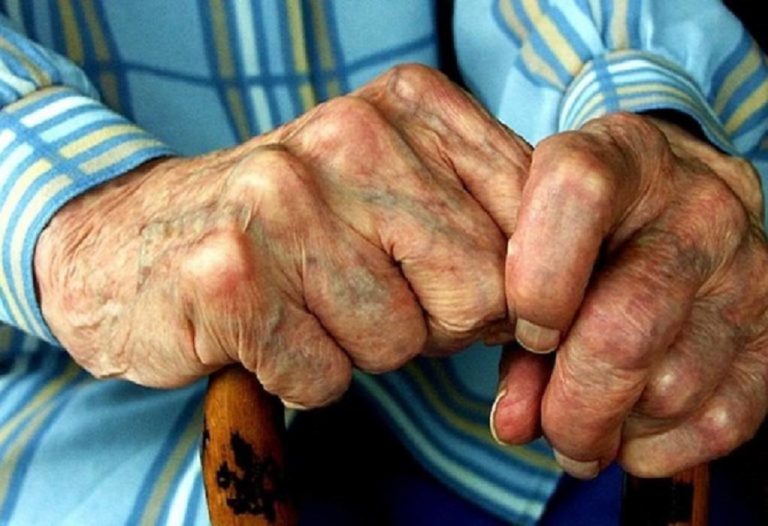 Τι ισχύει για τα επισκεπτήρια στις Μονάδες Φροντίδας Ηλικιωμένων