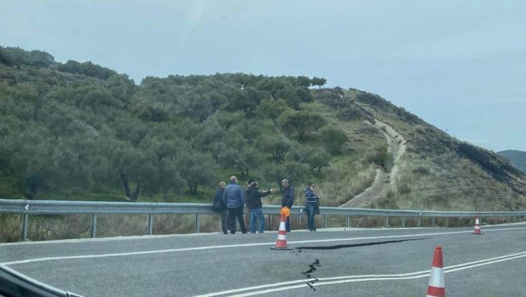 Ηράκλειο: Προς παράταση η απαγόρευση της κυκλοφορίας στο δρόμο της Μεσαράς – Επιδεινώθηκε η κατολίσθηση