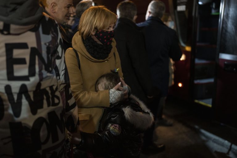 Άφιξη 515 Ουκρανών προσφύγων το τελευταίο 24ωρο στην Ελλάδα – Συνολικά 2.704 από την έναρξη του πολέμου