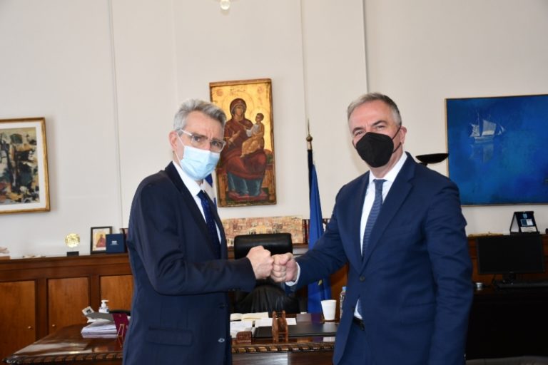 Θεσσαλονίκη: Συνάντηση του Στ.Καλαφάτη και του Κ.Ζέρβα με τον πρέσβη των ΗΠΑ Τζέφρι Πάϊατ