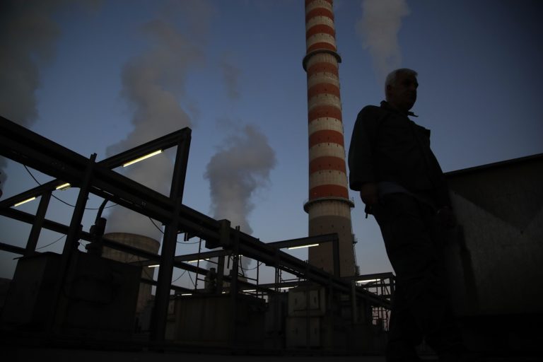 Φυσικό αέριο – Κ. Σκρέκας: Πολιτικός εκβιασμός το διάταγμα Πούτιν – Πώς προστατεύονται οι οικιακοί καταναλωτές (video)