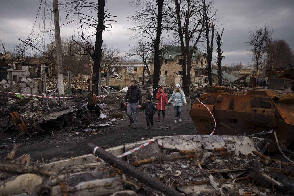 Ουκρανία: Τα ντοκουμέντα της φρίκης στην Μπούκα – Μάχες στα ανατολικά και νότια
