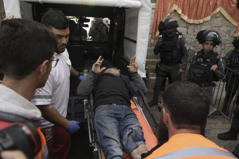 Ιερουσαλήμ: Συγκρούσεις στην Πλατεία των Τζαμιών – 10 τραυματίες
