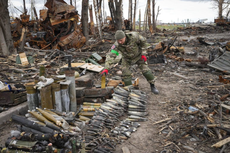 Ουκρανία: Νέο τελεσίγραφο στους Ουκρανούς στο Azovstal – Κατάπαυση του πυρός στην περιοχή