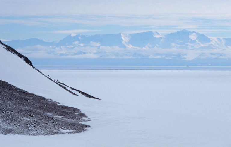 Αγγελία για μια εμπειρία ζωής – Θέσεις για ταχυδρομείο της Ανταρκτικής