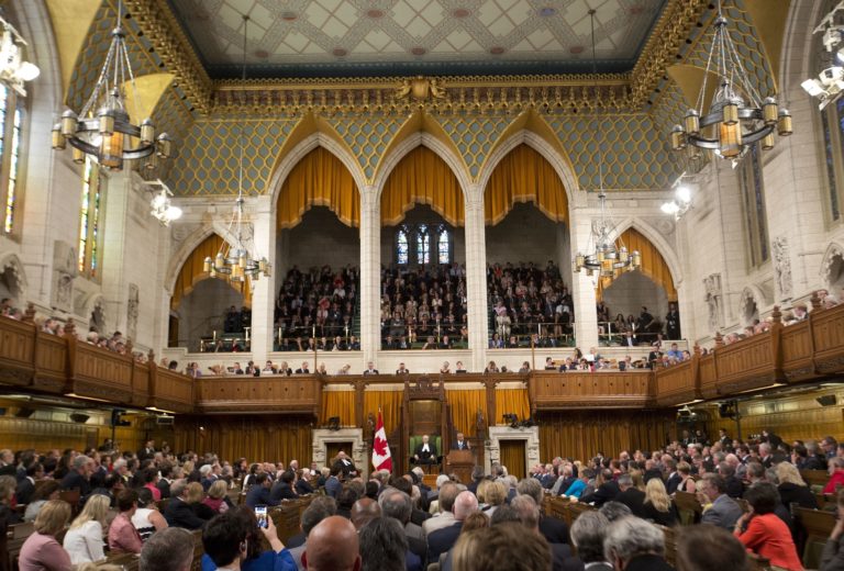 Καναδάς: Ομόφωνη καταδίκη από το κοινοβούλιο της «γενοκτονίας» στην Ουκρανία