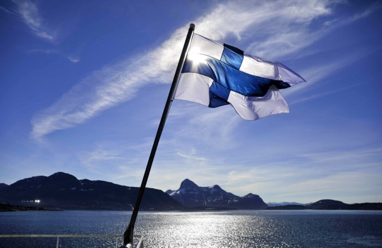 Φινλανδή υπουργός: «Πολύ πιθανό» να υποβάλει η Φινλανδία αίτημα για ένταξη στο ΝΑΤΟ