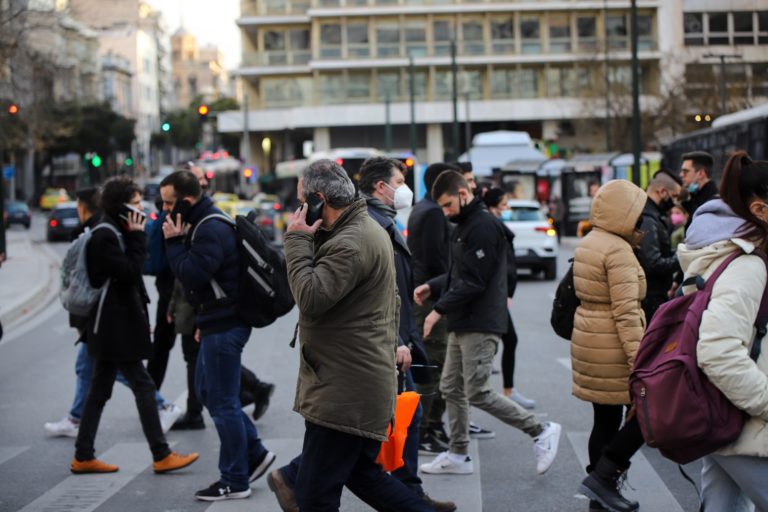 Κυρίαρχο στην Ελλάδα το στέλεχος ΒΑ.2 της παραλλαγής Όμικρον