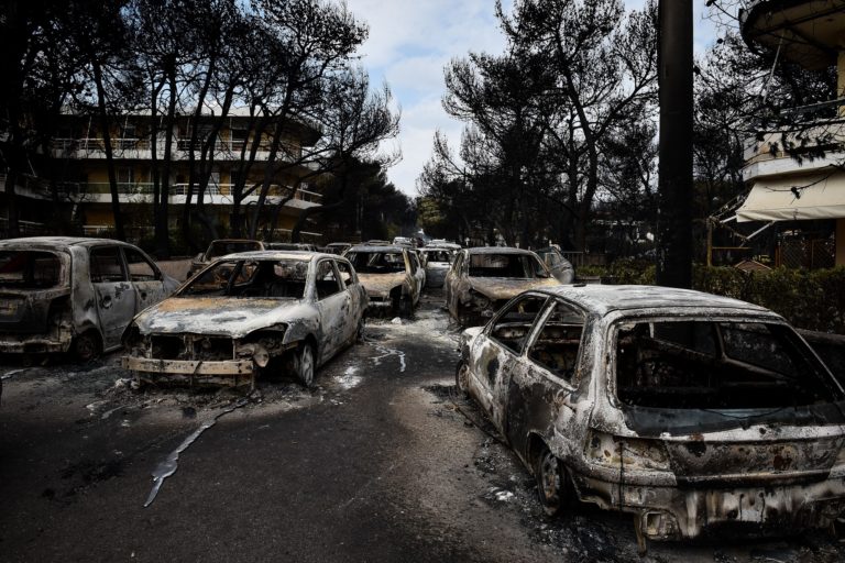 Εκδηλώσεις μνήμης για τη φωτιά στο Μάτι (video)