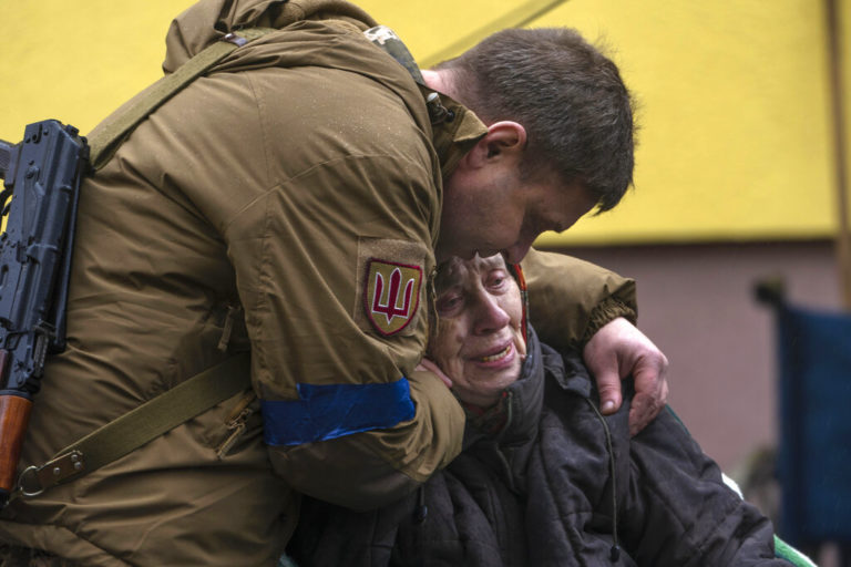 Ουκρανία: Τουλάχιστον 1.200 νεκροί έχουν εντοπιστεί στην περιοχή του Κιέβου