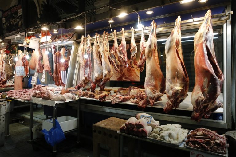 Ανατιμήσεις έως και 20% για το Πασχαλινό τραπέζι (video)