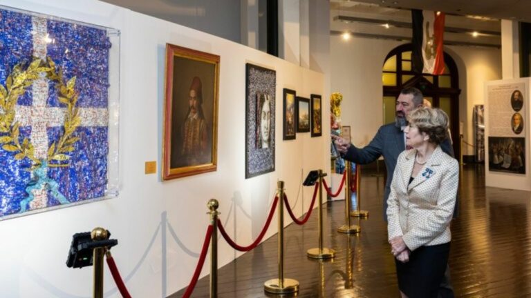 Κειμήλια του 1821 από τη βιβλιοθήκη Ανδρίτσαινας στην έκθεση Ελληνικής Τέχνης «1821» στο Σίδνεϋ