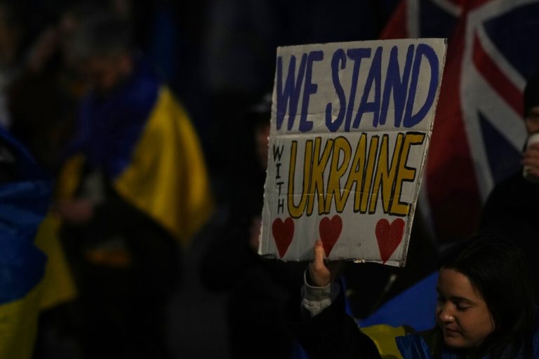 Πόλεμος στην Ουκρανία: Νέες βρετανικές κυρώσεις με στόχο τους πολεμικούς ηγέτες του Πούτιν