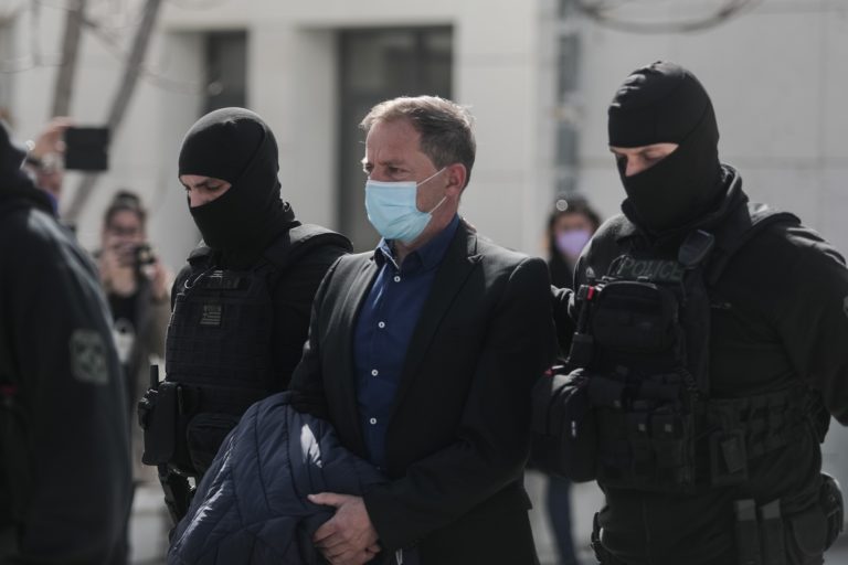 Δίκη Λιγνάδη: Κατέθεσε ο δεύτερος νεαρός που καταγγέλλει βιασμό