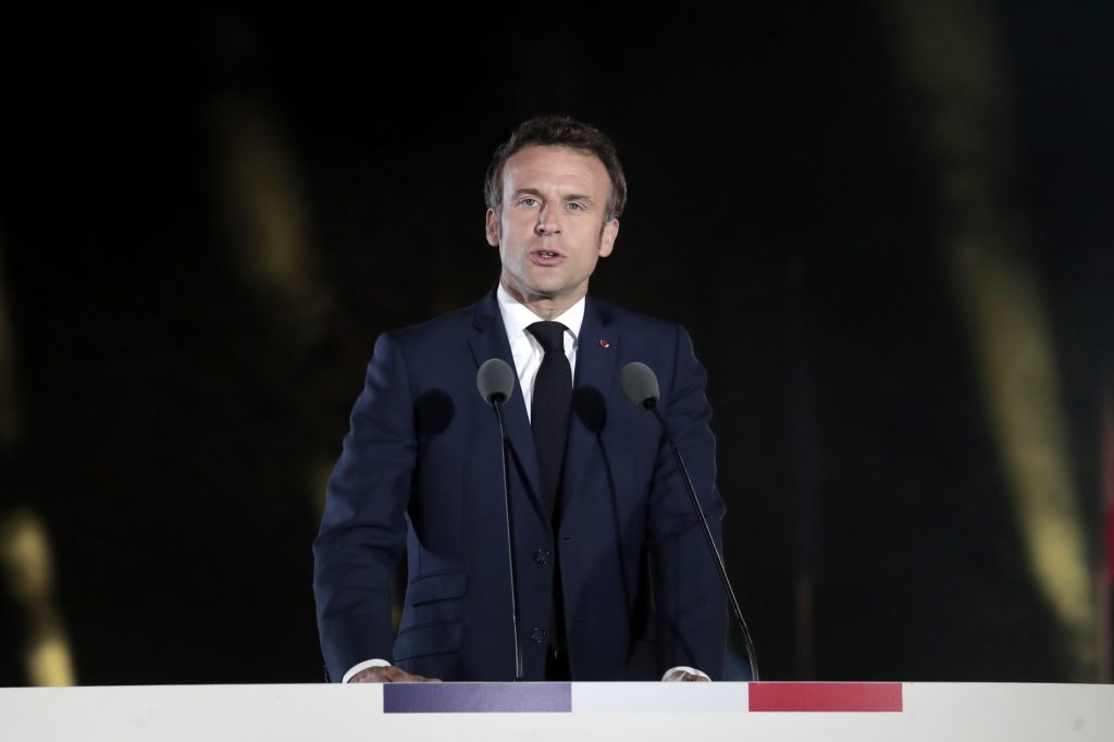 Δημοσκόπηση: 7 στους 10 Γάλλους χαίρονται που ο Μακρόν δεν κατέκτησε την απόλυτη κοινοβουλευτική πλειοψηφία
