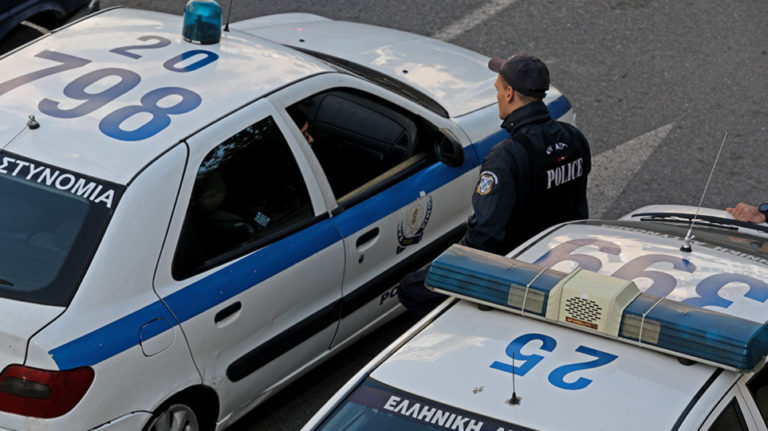 Συλλήψεις της τροχαίας για αυτοσχέδιες κόντρες στην Αττική – Βεβαιώθηκαν 166 παραβάσεις