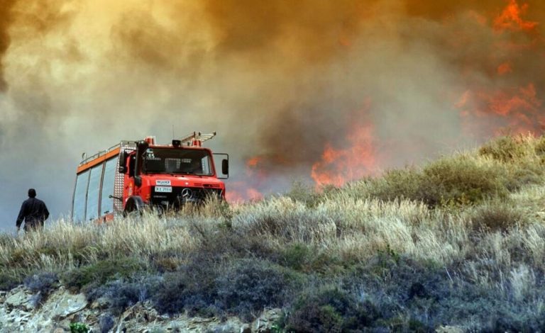 Σητεία: Συναγερμός στην Πυροσβεστική για φωτιά κοντά στη Ρούσσα Εκκλησία
