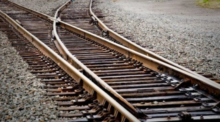 Ημαθία: Νεκρός άνδρας στις ράγες εμπορικής αμαξοστοιχίας