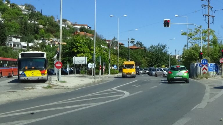 Θεσσαλονίκη: Οι δήμαρχοι Νεάπολης – Συκεών και Παύλου Μελά υπέγραψαν τη σύμβαση για την αναβάθμιση της Λεωφόρου Ανδρέα Παπανδρέου