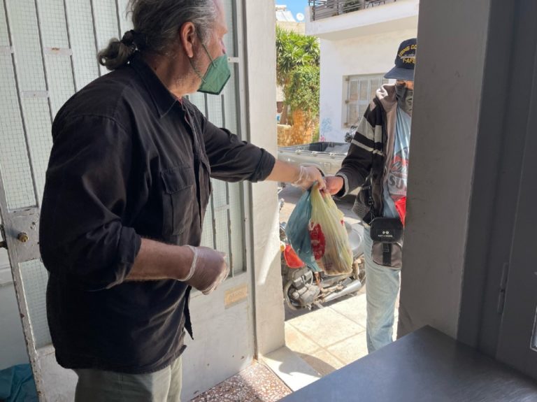 Τετρακόσια πασχαλινά «γεύματα αγάπης» από τον Δήμο Χανίων μέσω του Φιλόπτωχου Συσσιτίου Σπλάντζιας
