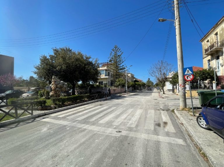 Ολοκληρώθηκαν οι εργασίες του Δήμου Χανίων στην οδό Νεάρχου – Ξανά στην κυκλοφορία ο δρόμος
