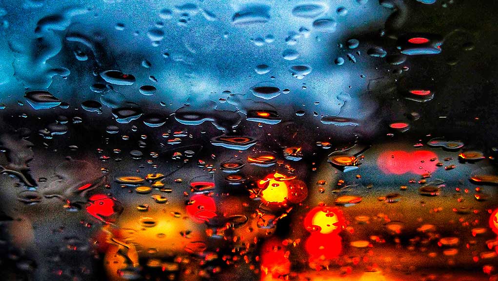 Έντονα καιρικά φαινόμενα στη Φθιώτιδα – Βροχή, κεραυνοί & χαλάζι