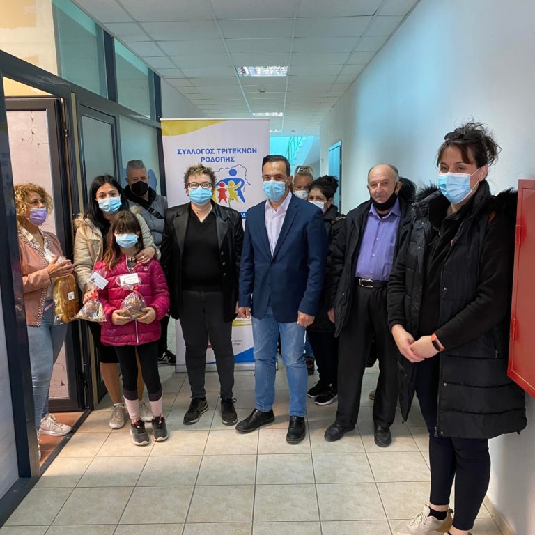 Ροδόπη: Επισκέψεις του Αντιπεριφερειάρχη  στους Συλλόγους Πολυτέκνων και Τριτέκνων