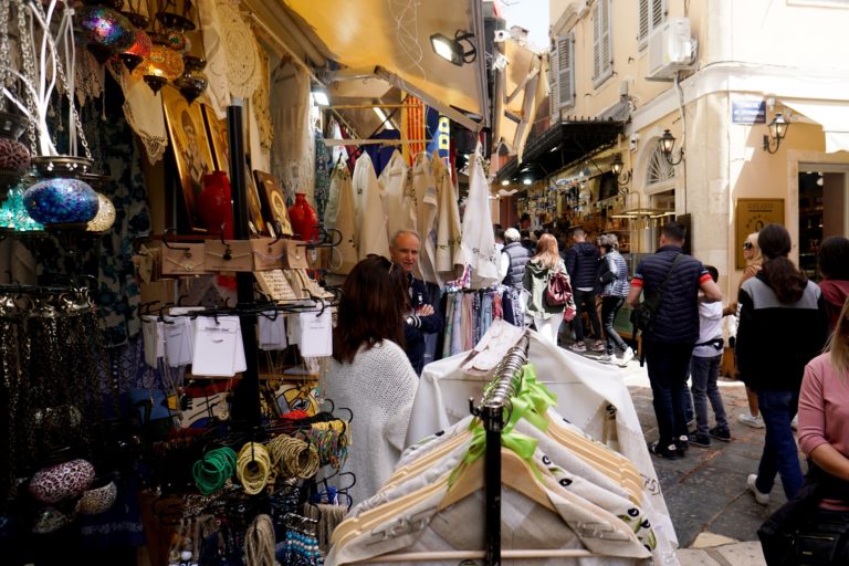 Βασιλακόπουλος: Πρέπει να περάσουμε σε φάση συμβίωσης με τον κορονοϊό