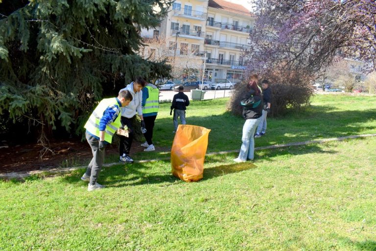 Φλώρινα: Το Σάββατο 16 Απριλίου συνεχίζεται η εθελοντική δράση καθαρισμού