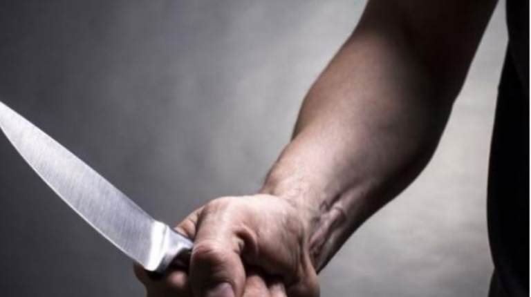 Καστέλι Χερσονήσου: Στο Νοσοκομείο με τραύματα από μαχαίρι δυο αδέλφια – Συνελήφθη 25χρονος