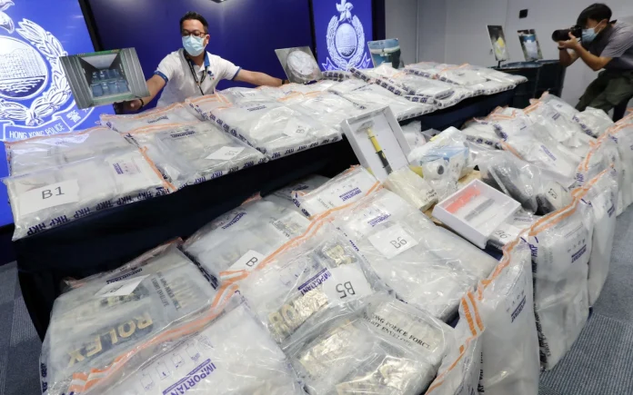 Χονγκ Κονγκ: Κατασχέθηκαν 700 κιλά μεθαμφεταμίνης
