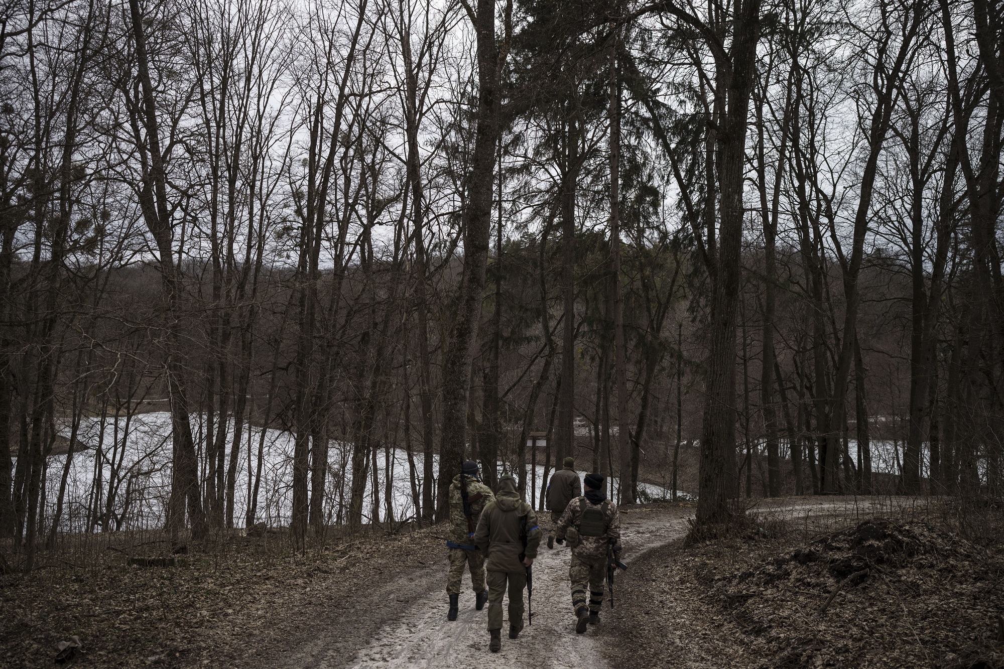 Ρωσικές αναφορές για πυροβολισμούς σε χωριό κοντά στα σύνορα με την Ουκρανία
