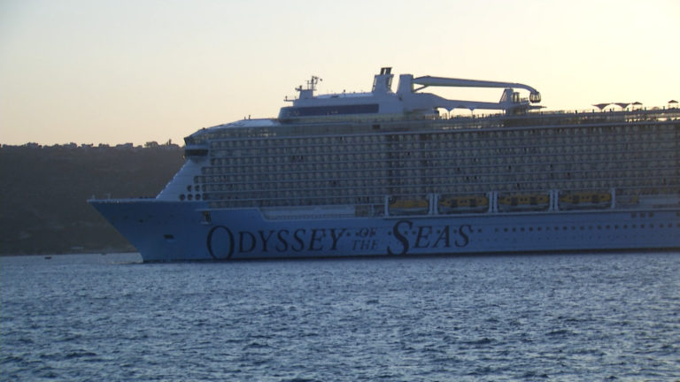 Στο λιμάνι της Σούδας το Odyssey of The Seas