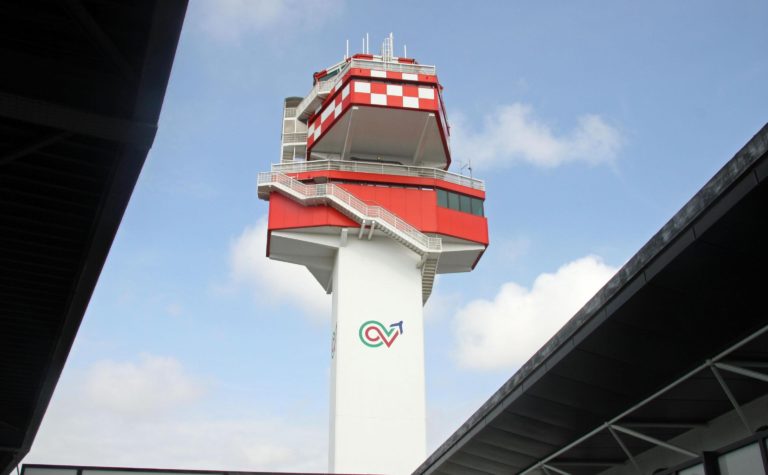 Ιταλία: Κανένας στον πύργο ελέγχου του αεροδρομίου επειδή … δεν χτύπησε το ξυπνητήρι
