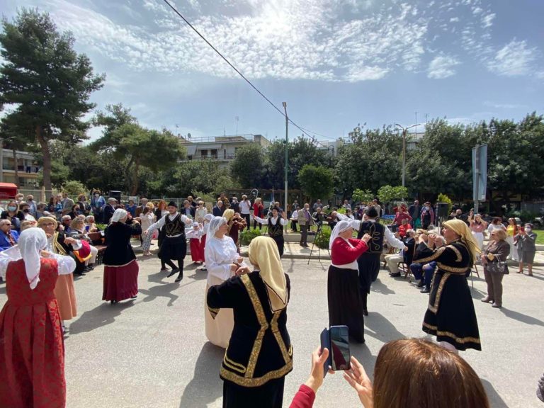 Πετρούπολη: Αποκαλυπτήρια προτομής του ζωγράφου Θεόφιλου από τον Πολιτιστικό σύλλογο Μυτιληνιών «Ο ΘΕΟΦΙΛΟΣ»