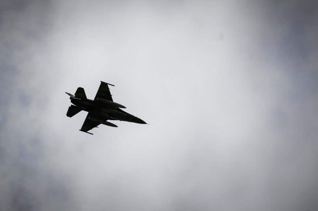 ΣΥΡΙΖΑ-ΠΣ: «Ο Πρόεδρος των ΗΠΑ επιβεβαίωσε στον Κ. Μητσοτάκη την πώληση F16 στην Τουρκία