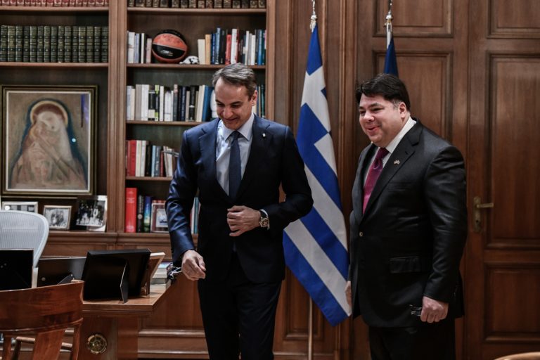 Η πρώτη επίσημη συνάντηση Κυρ. Μητσοτάκη – Τζ. Τσούνη λίγο πριν το ταξίδι του Έλληνα πρωθυπουργού στις ΗΠΑ