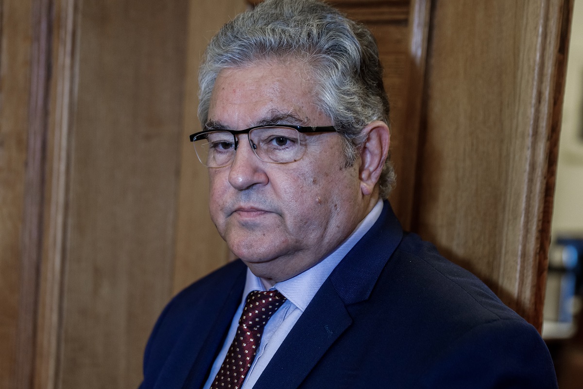 Κουτσούμπας Δ.