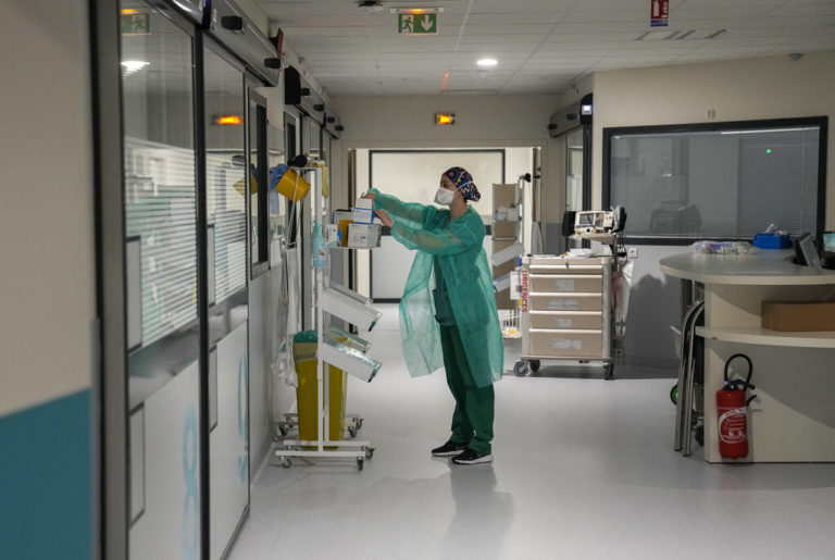 Γαλλία: Το πρώτο πιθανό κρούσμα ευλογιάς των πιθήκων εντοπίστηκε στο Παρίσι