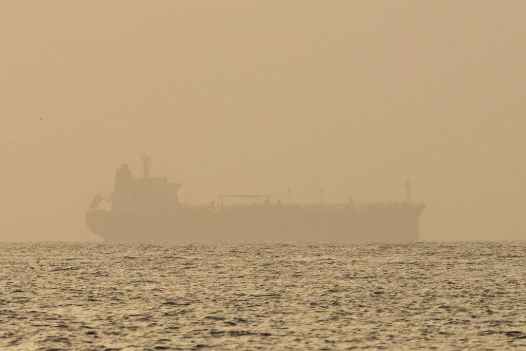 Ιράν: Οι αρχές κατέσχεσαν πλοίο με 106.500 λίτρα λαθραίων καυσίμων – Συνέλαβαν το πλήρωμα